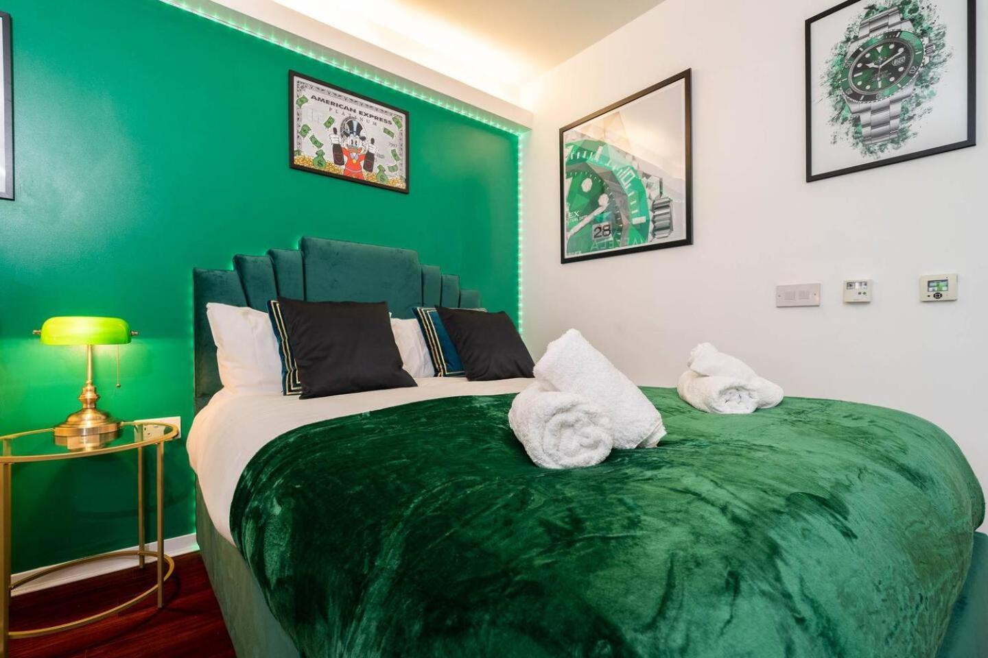 Luxury Rolex Retreat Apartment Birmingham Exterior foto